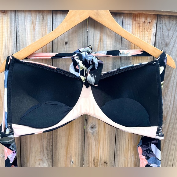 Everything But Water Floral Underwire Halter Bikini Top - Picture 4 of 6